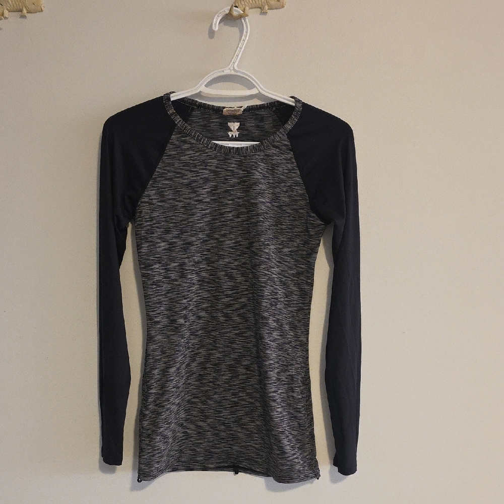 TYR WOMENS RASHGUARD - Picture 2 of 8